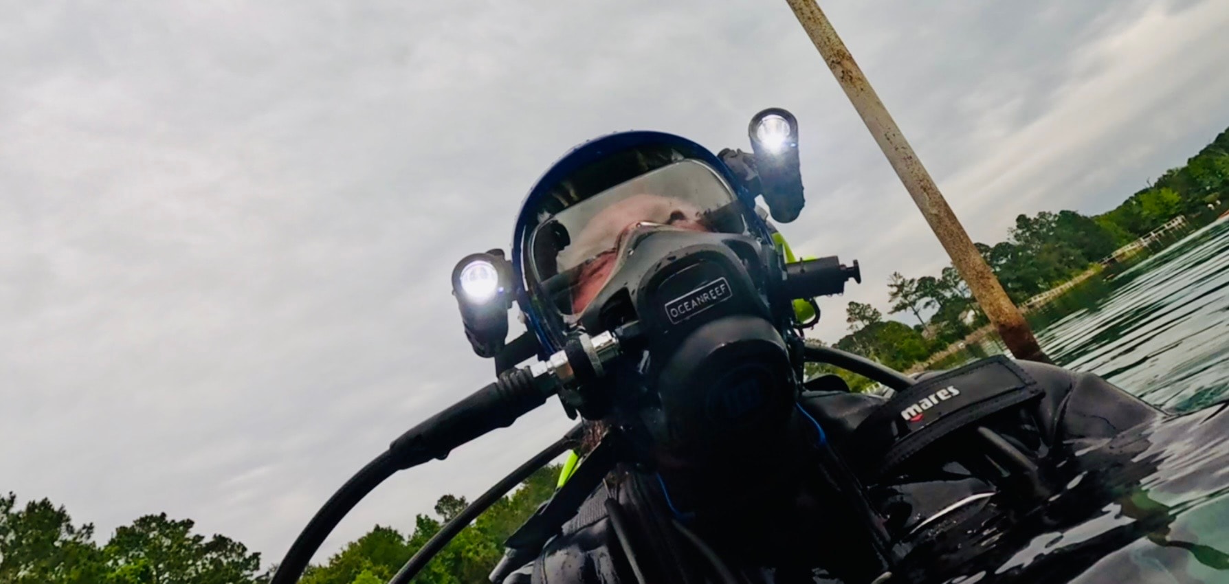 Full-face OceanReef mask — surface check
