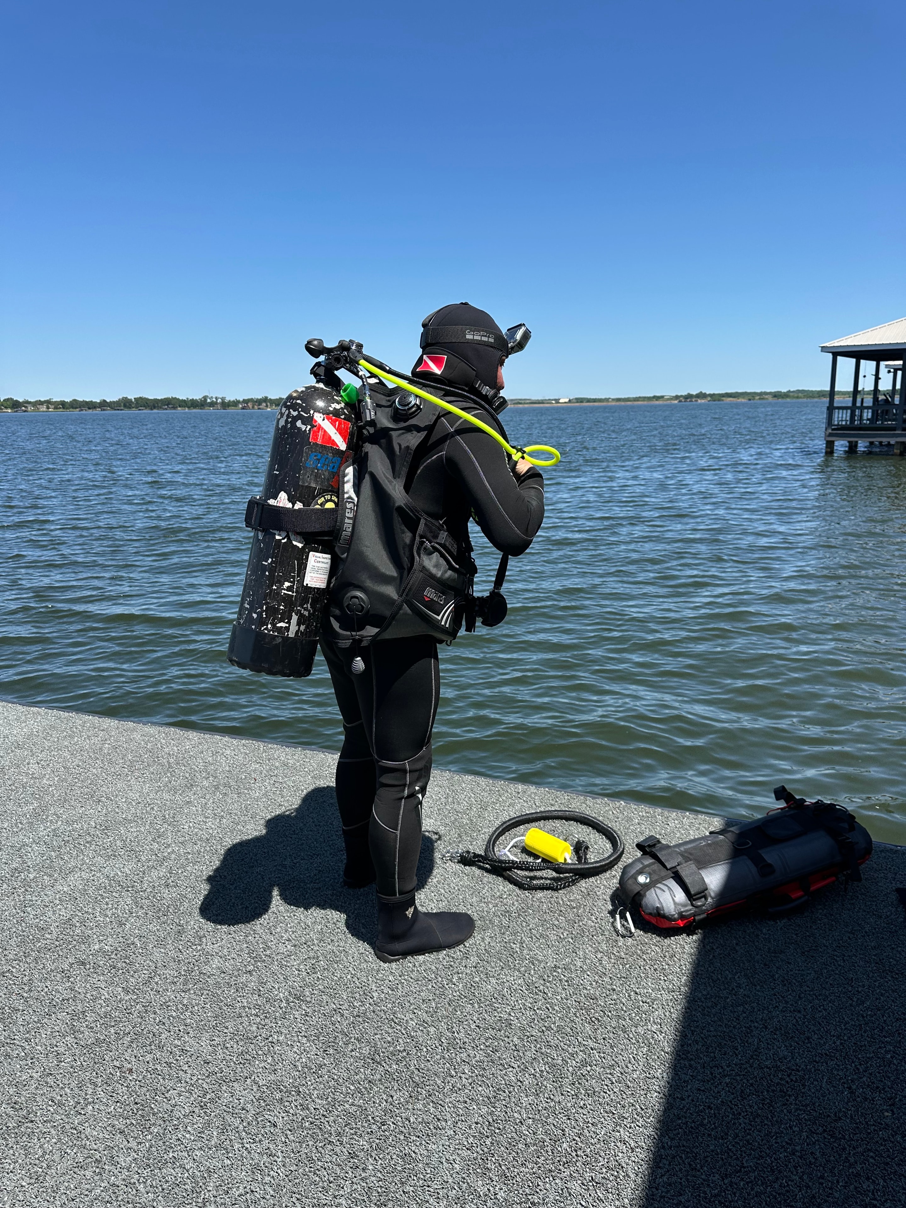 Lost your phone in the water? We find it.